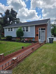 5323 BUCHANAN ST, Bladensburg, MD 20710