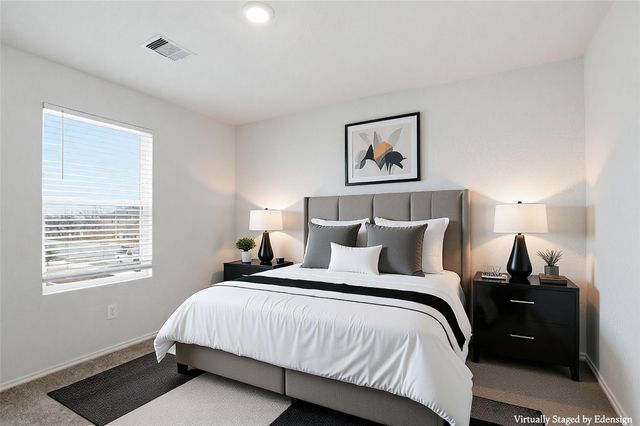 427 Sickle LOOP, Kyle, TX 78640