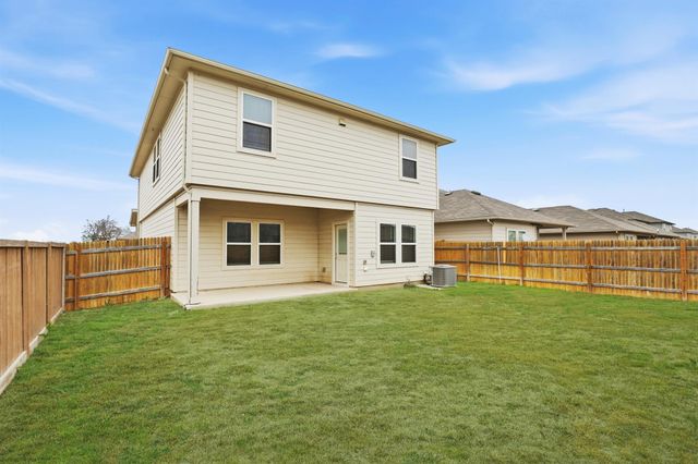 427 Sickle LOOP, Kyle, TX 78640