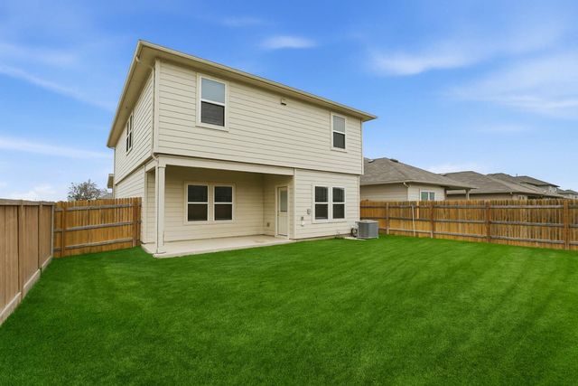 427 Sickle LOOP, Kyle, TX 78640