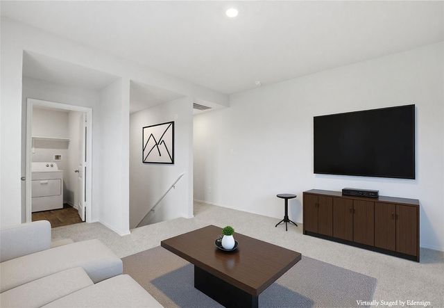 427 Sickle LOOP, Kyle, TX 78640