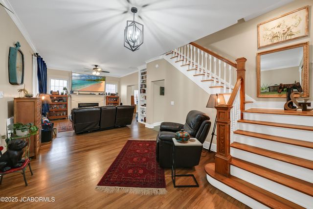 1315 W HIGH STREET, Jefferson City, MO 65109