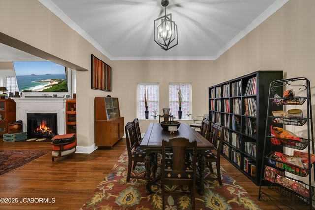 1315 W HIGH STREET, Jefferson City, MO 65109