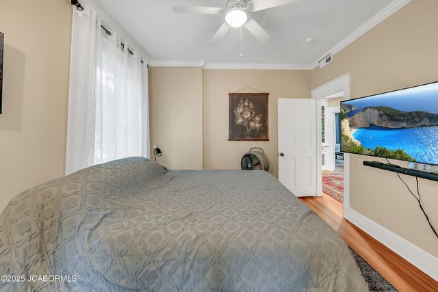 1315 W HIGH STREET, Jefferson City, MO 65109