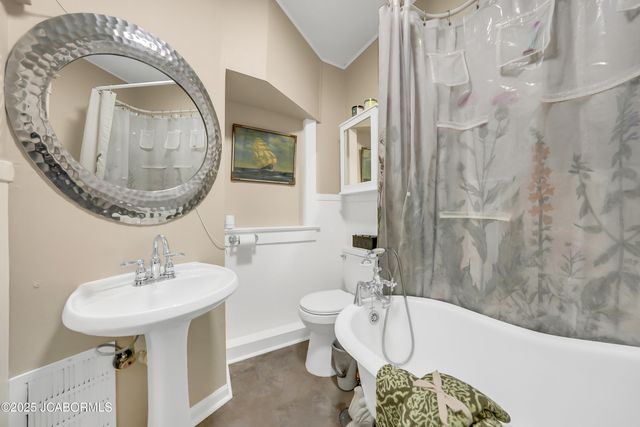 1315 W HIGH STREET, Jefferson City, MO 65109