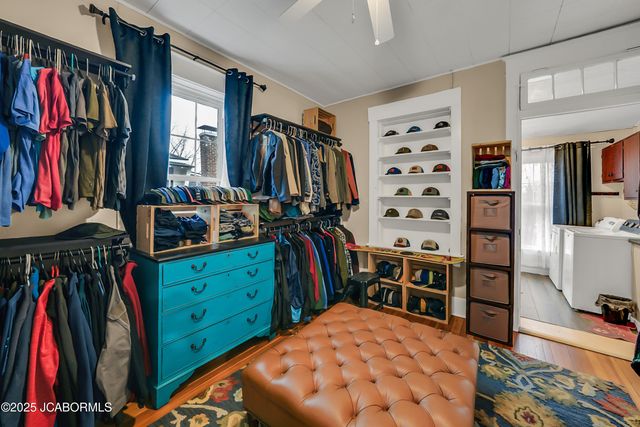 1315 W HIGH STREET, Jefferson City, MO 65109