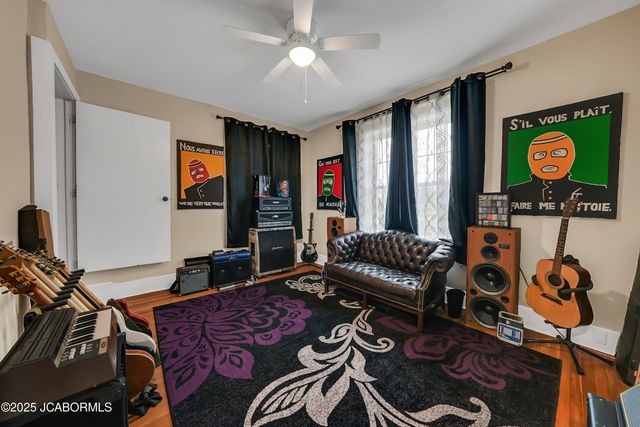 1315 W HIGH STREET, Jefferson City, MO 65109