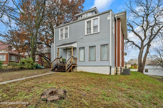 1315 W HIGH STREET, Jefferson City, MO 65109