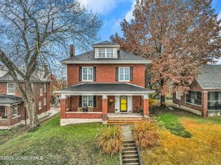 1315 W HIGH STREET, Jefferson City, MO 65109