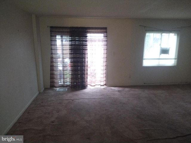 2221 RIDGE PL SE, Washington, DC 20020