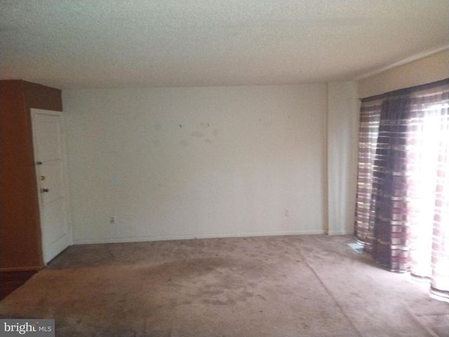 2221 RIDGE PL SE, Washington, DC 20020