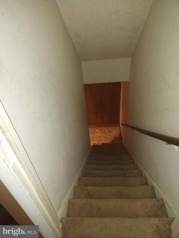2221 RIDGE PL SE, Washington, DC 20020