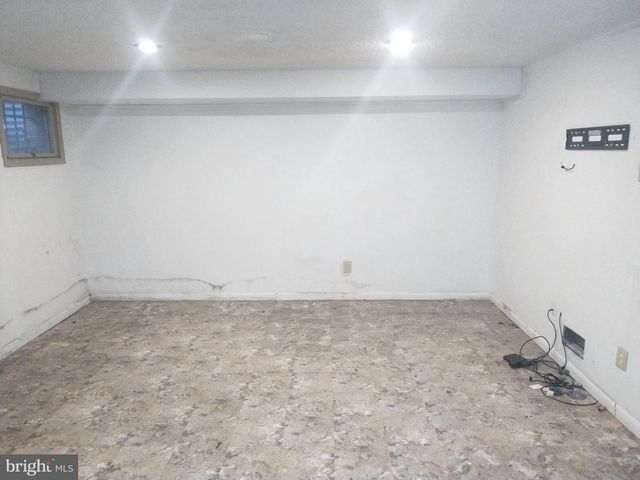 2221 RIDGE PL SE, Washington, DC 20020