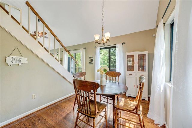 8664 Martins Creek RD, Roanoke, VA 24018