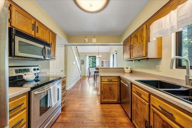 8664 Martins Creek RD, Roanoke, VA 24018
