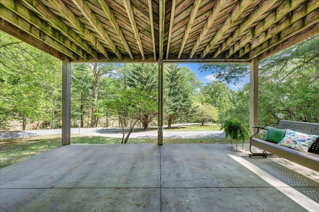 8664 Martins Creek RD, Roanoke, VA 24018