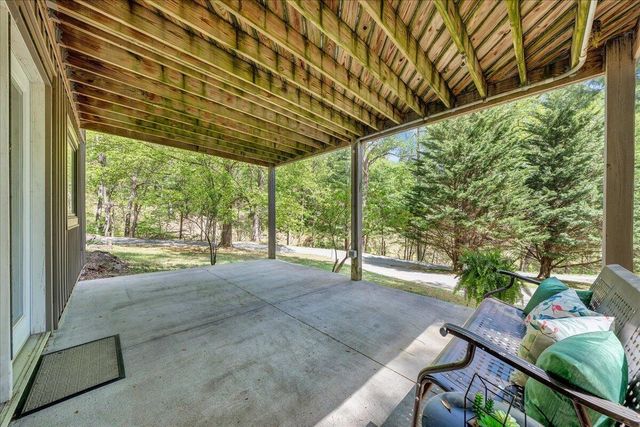 8664 Martins Creek RD, Roanoke, VA 24018