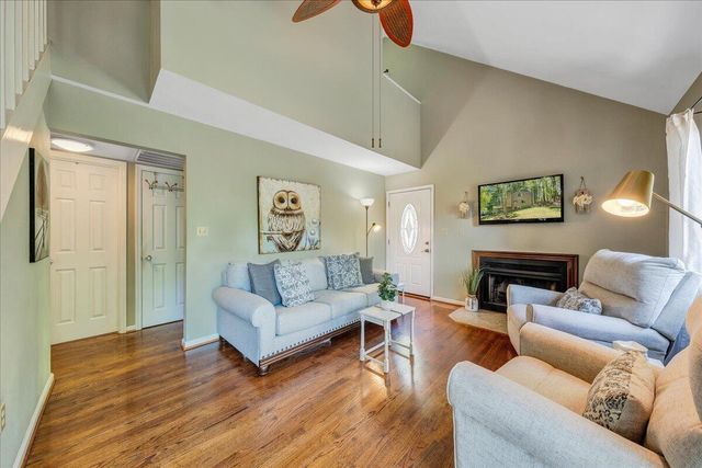 8664 Martins Creek RD, Roanoke, VA 24018