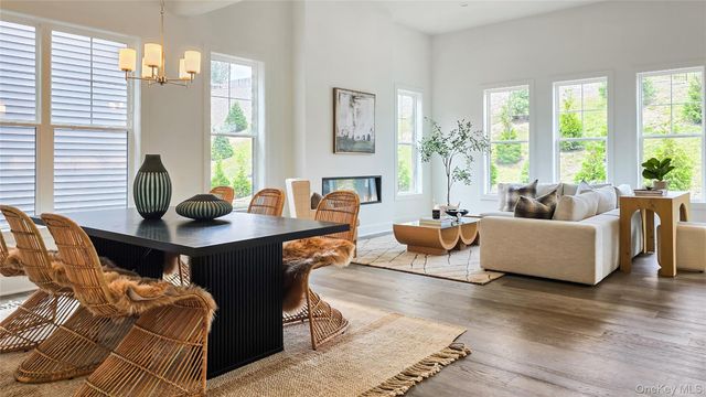 2069 Summit Loop 98, Carmel, NY 10512