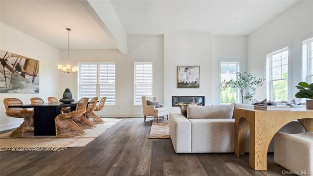 2069 Summit Loop 98, Carmel, NY 10512