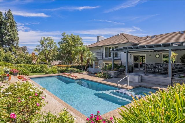 757 Quail Valley, West Covina, CA 91791