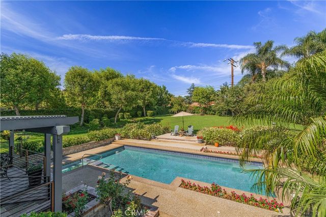 757 Quail Valley, West Covina, CA 91791