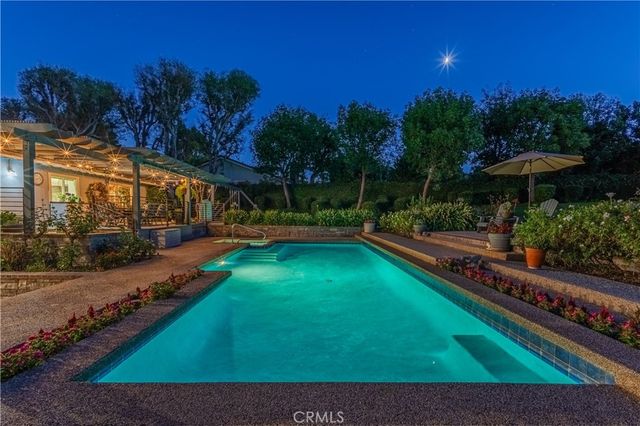 757 Quail Valley, West Covina, CA 91791