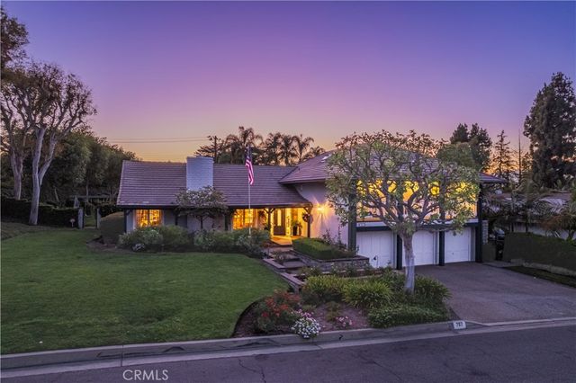 757 Quail Valley, West Covina, CA 91791