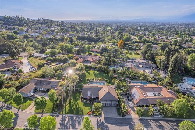 757 Quail Valley, West Covina, CA 91791