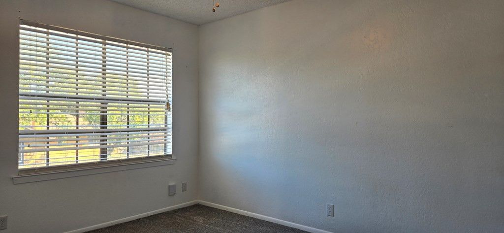 Image 5 of property listing at 1724 Utah Avenue, San Angelo, TX 76904