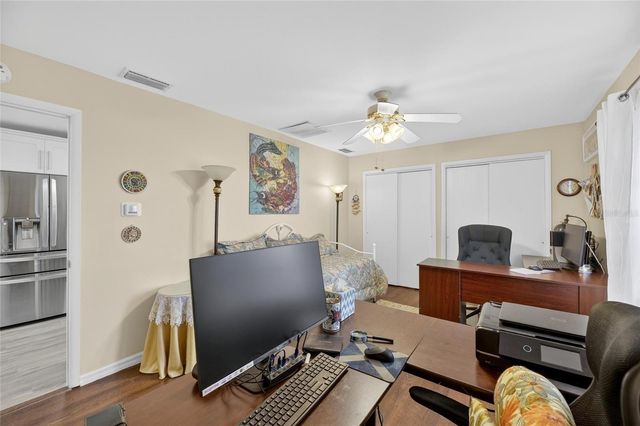 1302 DESERT HILLS DRIVE, Sun City Center, FL 33573