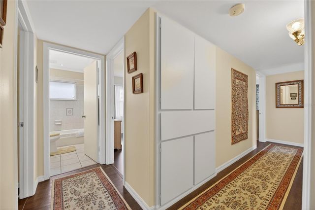 1302 DESERT HILLS DRIVE, Sun City Center, FL 33573