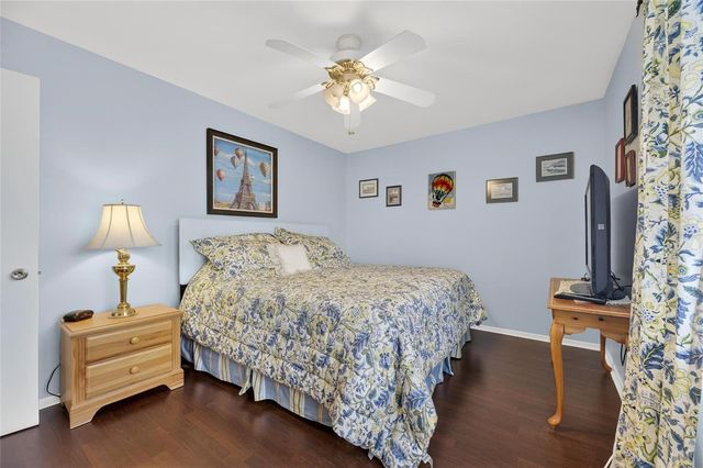 1302 DESERT HILLS DRIVE, Sun City Center, FL 33573