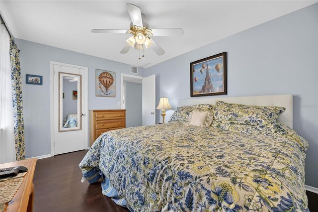 1302 DESERT HILLS DRIVE, Sun City Center, FL 33573