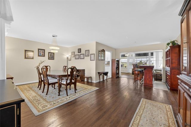 1302 DESERT HILLS DRIVE, Sun City Center, FL 33573