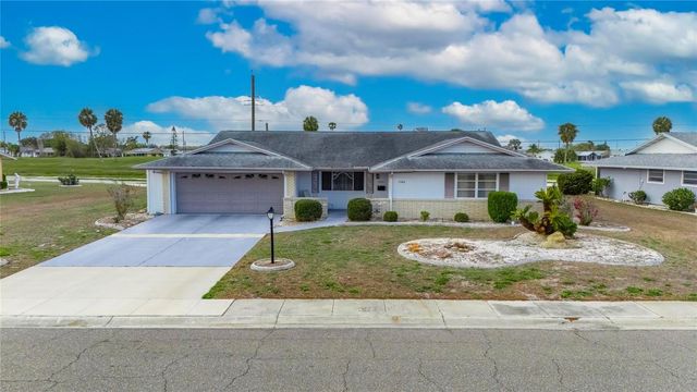 1302 DESERT HILLS DRIVE, Sun City Center, FL 33573