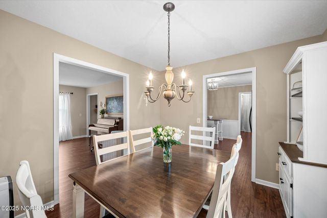 7331 Twin Lakes Road, Perrysburg, OH 43551