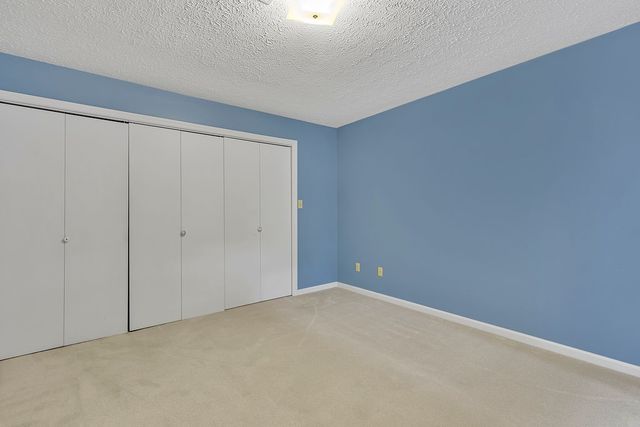 300 6th St 4, Beaver, PA 15009