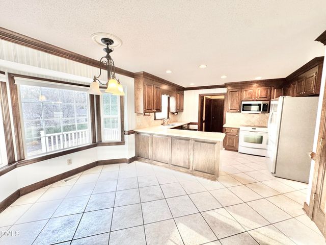 502 Carolyn Court, Cary, NC 27511