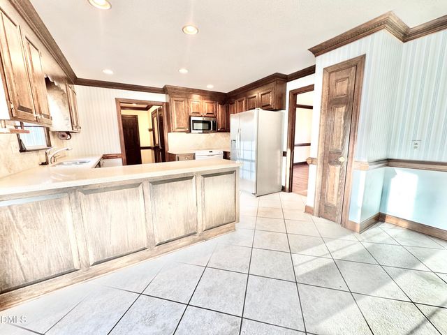 502 Carolyn Court, Cary, NC 27511