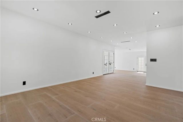 536 Hampton Road, Burbank, CA 91504