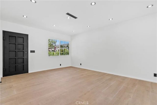 536 Hampton Road, Burbank, CA 91504