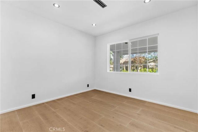 536 Hampton Road, Burbank, CA 91504