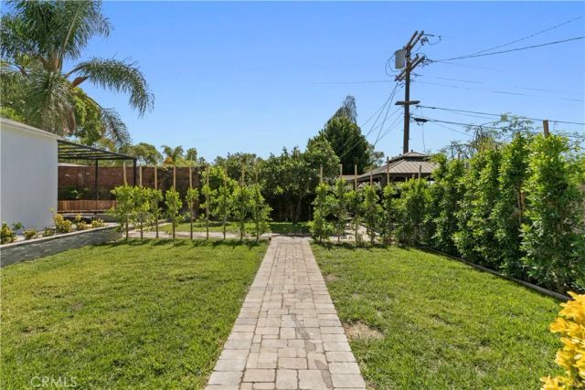 536 Hampton Road, Burbank, CA 91504
