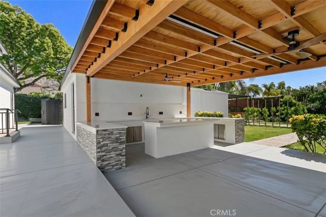 536 Hampton Road, Burbank, CA 91504