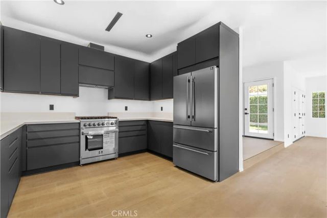 536 Hampton Road, Burbank, CA 91504