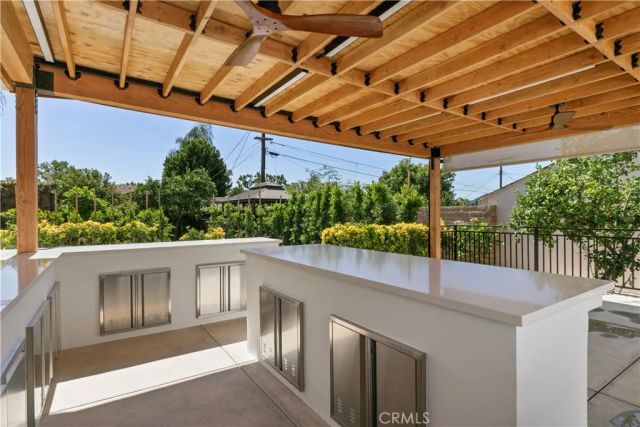 536 Hampton Road, Burbank, CA 91504