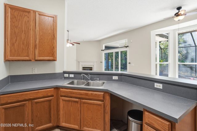 752 GRAND PARKE Drive, St. Johns, FL 32259