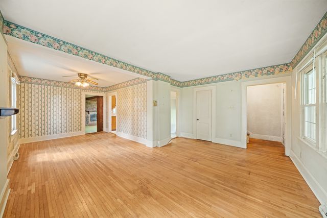 1977 County Line Road, Sandwich, IL 60548