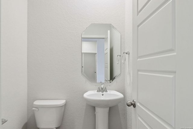 29503 Arrowtooth Blvd, Boerne, TX 78006